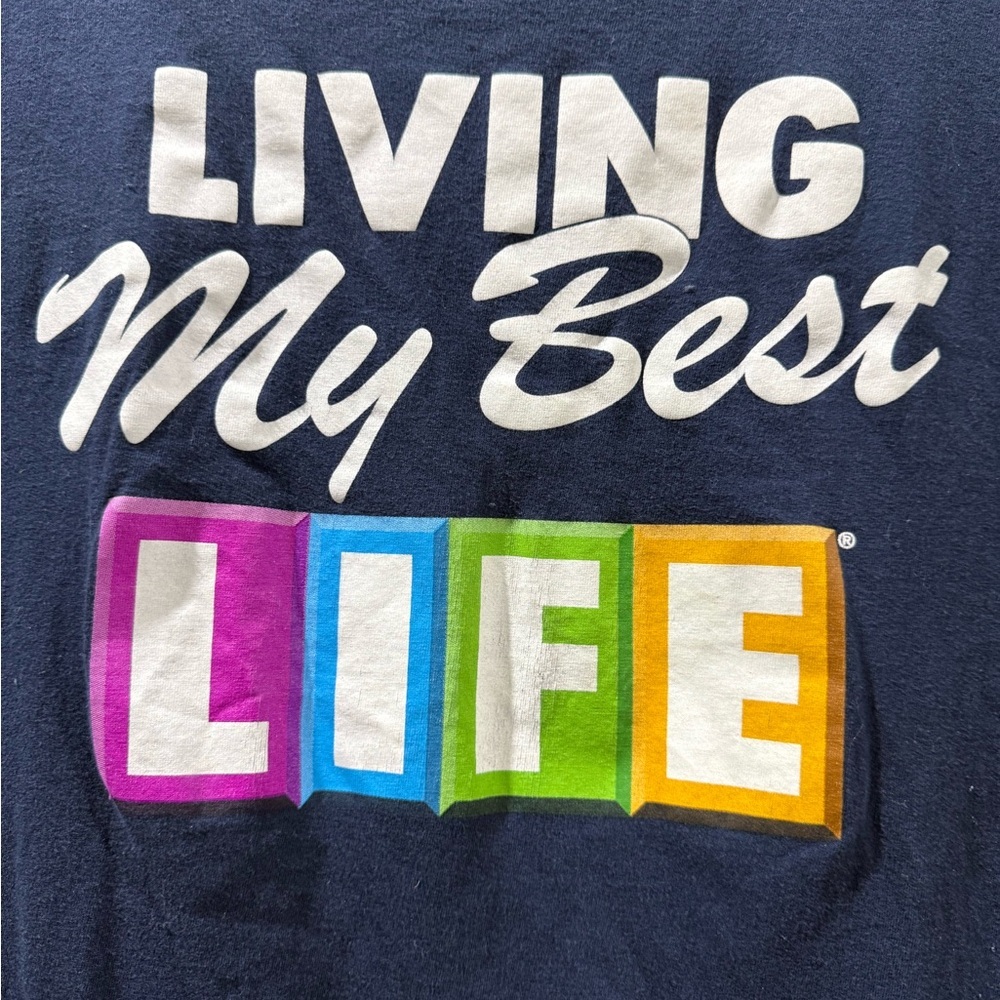 Vibrant Navy Tee with Bold Graphic - Picture 4 of 7